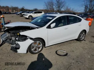2015 Dodge Dart SXT z VIN 1C3CDFBB4FD221416, wystawiony jako Copart lot #48238375 z przebiegiem 112 016 mil mil oraz Szkody całkowita. Historia ofert i sprzedaży dostępna na DreamBid. Obrazek 1.