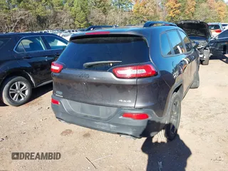 2016 Jeep Cherokee Latitude with VIN 1C4PJLCS1GW222001, listed as a IAAI auction lot 41068661 with 119,399 mi miles. Bid and sale history available at carsss.com. Image 16.