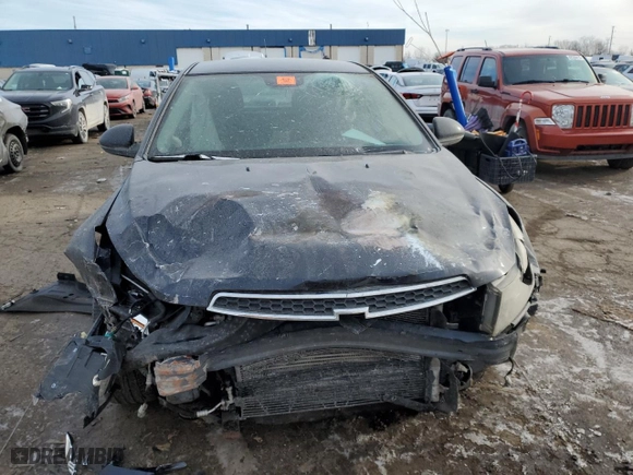2014 Chevrolet Cruze 1LT with VIN 1G1PC5SB9E7259658, listed as a Copart auction lot 48290665 with 108,497 mi miles and Clean Title. Bid and sale history available at carsss.com. Image 5.