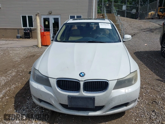 2011 BMW 3 Series 328i xDrive with VIN WBAPK5G50BNN29913, listed as a IAAI auction lot 42530235 with 206,247 mi miles and . Bid and sale history available at DreamBid. Image 12.