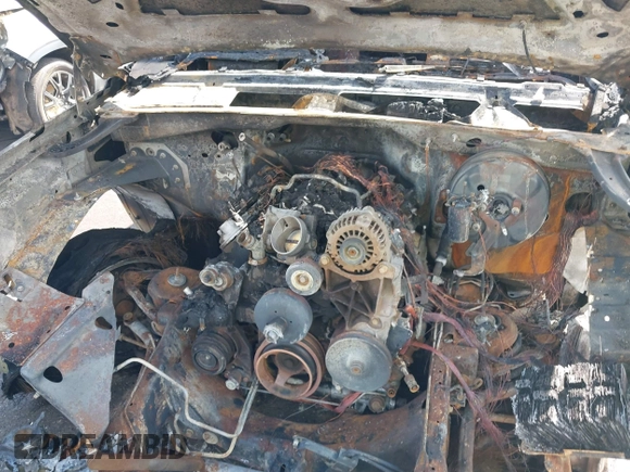 2004 Chevrolet Silverado 1500 LS with VIN 2GCEC19VX41134249, listed as a IAAI auction lot 42161250 with Not Provided miles and . Bid and sale history available at DreamBid. Image 10.