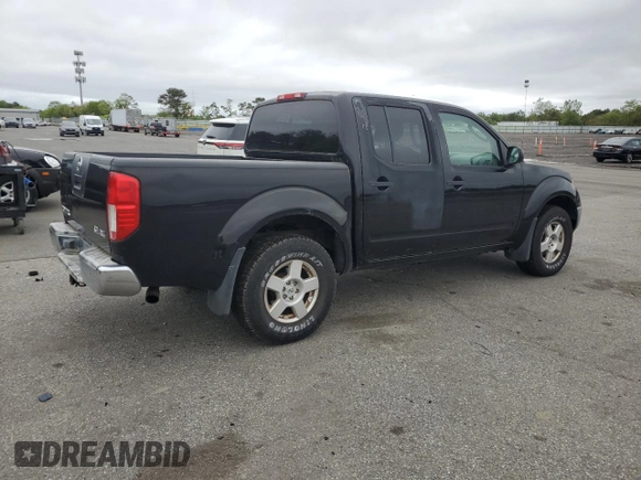 2006 Nissan Frontier SE z VIN 1N6AD07W06C477227, wystawiony jako Copart lot #58379345 z przebiegiem 130 923 mil mil oraz Czysty tytuł • Clean title. Historia ofert i sprzedaży dostępna na DreamBid. Obrazek 3.
