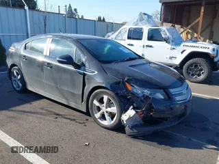 2011 Chevrolet Volt with VIN 1G1RD6E46BU103924, listed as a IAAI auction lot 41450380 with Not Provided miles. Bid and sale history available at carsss.com. Image 1.