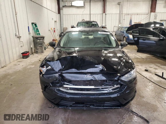 2017 Ford Fusion SE with VIN 3FA6P0H77HR297406, listed as a Copart auction lot 49427595 with 122,402 mi miles and Clean Title. Bid and sale history available at DreamBid. Image 5.