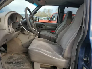 2004 Chevrolet Astro with VIN 1GNDM19X04B128607, listed as a Copart auction lot 78067114 with 137,190 mi miles and Salvage Title. Bid and sale history available at carsss.com. Image 7.