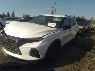 2020 Chevrolet Blazer LT with VIN 3GNKBCR49LS684674, listed as a IAAI auction lot 40298156 with 83,008 mi miles. Bid and sale history available at carsss.com. Image 17.