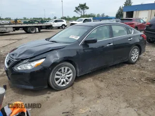 2017 Nissan Altima S with VIN 1N4AL3APXHN351804, listed as a Copart auction lot 61971995 with 157,827 mi miles and Salvage title. Bid and sale history available at DreamBid. Image 1.