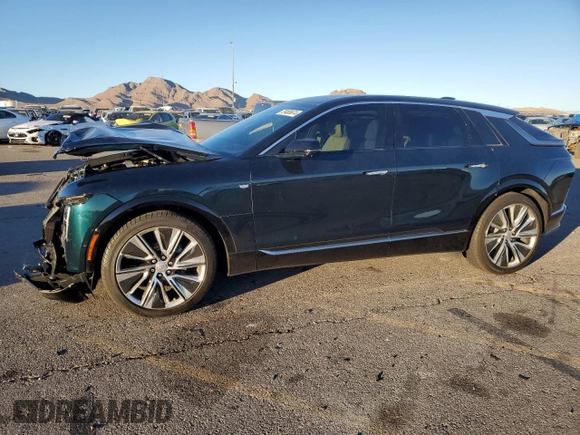 2024 Cadillac LYRIQ Luxury z VIN 1GYKPSRK5RZ106628, wystawiony jako Copart lot #79455674 z przebiegiem 5736 mil mil oraz Szkody całkowita. Historia ofert i sprzedaży dostępna na DreamBid. Obrazek 1.