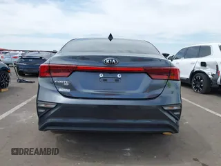 2021 Kia Forte LXS z VIN 3KPF24AD0ME300230, wystawiony jako IAAI lot #42373994 z przebiegiem 60 823 mil mil oraz . Historia ofert i sprzedaży dostępna na DreamBid. Obrazek 16.
