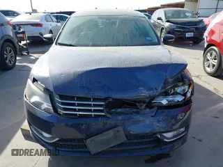 2013 Volkswagen Passat TDI SEL Premium with VIN 1VWCN7A33DC125396, listed as a IAAI auction lot 41862605 with 123,542 mi miles. Bid and sale history available at carsss.com. Image 6.