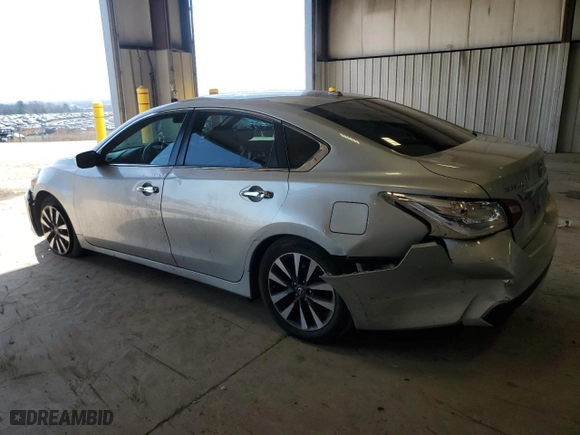 2017 Nissan Altima 2.5 SL with VIN 1N4AL3AP7HC288821, listed as a Copart auction lot 49640715 with 133,580 mi miles and Salvage Title. Bid and sale history available at carsss.com. Image 2.