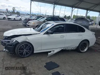 2021 BMW 3 Series M340i with VIN 3MW5U7J08M8B65417, listed as a IAAI auction lot 41921574 with 46,599 mi miles. Bid and sale history available at carsss.com. Image 15.