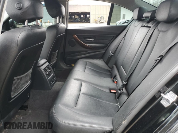 2013 BMW 3 Series 328i xDrive with VIN WBA3B3C51DJ976382, listed as a Copart auction lot 52262085 with 110,432 mi miles and Salvage title. Bid and sale history available at DreamBid. Image 10.