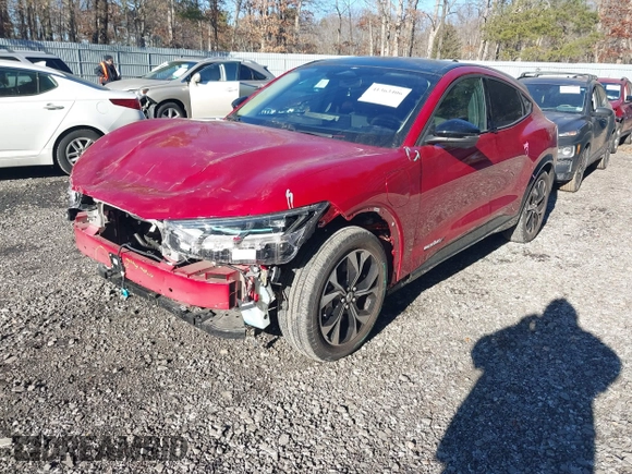 2022 Ford Mustang Mach-E Premium с VIN 3FMTK3SU0NMA49126, выставлен на аукционе IAAI как лот 41363406 с пробегом 16 911 миль миль и . История ставок и продаж доступна на DreamBid. Изображение 19.