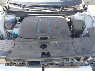 2023 Hyundai Ioniq 5 SEL with VIN KM8KNDAF6PU198425, listed as a IAAI auction lot 42316810 with 20,263 mi miles and . Bid and sale history available at DreamBid. Image 10.