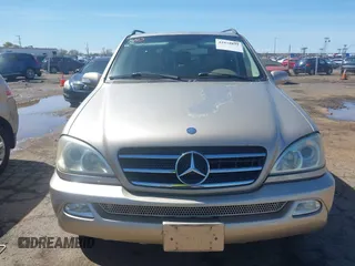 2002 Mercedes-Benz M 320/430/500 with VIN 4JGAB75E92A334273, listed as a IAAI auction lot 41831832 with 132,896 mi miles and . Bid and sale history available at DreamBid. Image 6.