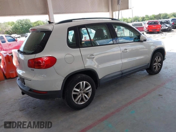 2017 Volkswagen Tiguan S with VIN WVGAV7AX8HK028540, listed as a IAAI auction lot 42256745 with 118,394 mi miles and . Bid and sale history available at DreamBid. Image 4.