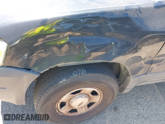 2006 Ford Escape XLS with VIN 1FMYU02Z56KA86496, listed as a IAAI auction lot 42680115 with 195,641 mi miles and . Bid and sale history available at DreamBid. Image 17.