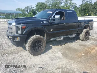 2011 Ford F-250 XL z VIN 1FT7W2BT9BEB18814, wystawiony jako Copart lot #60083605 z przebiegiem 257 544 mil mil oraz Czysty tytuł • Clean title. Historia ofert i sprzedaży dostępna na DreamBid. Obrazek 1.