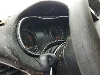 2019 Jeep Cherokee Latitude z VIN 1C4PJMCB7KD437649, wystawiony jako Copart lot #51525735 z przebiegiem Nie podano mil oraz Szkoda całkowita • Salvage title. Historia ofert i sprzedaży dostępna na DreamBid. Obrazek 9.