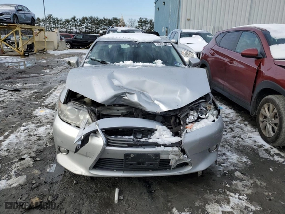 2013 Lexus ES 300h Hybrid with VIN JTHBW1GGXD2015825, listed as a Copart auction lot 86022864 with 8,417 mi miles and Clean Title. Bid and sale history available at carsss.com. Image 5.
