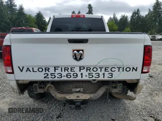 2017 Ram 1500 Tradesman z VIN 1C6RR7FG1HS837373, wystawiony jako Copart lot #59817945 z przebiegiem 90 298 mil mil oraz Szkoda całkowita • Salvage title. Historia ofert i sprzedaży dostępna na DreamBid. Obrazek 6.