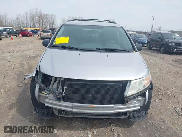 2013 Honda Odyssey LX with VIN 5FNRL5H22DB086503, listed as a IAAI auction lot 42133471 with 223,200 mi miles and . Bid and sale history available at carsss.com. Image 13.