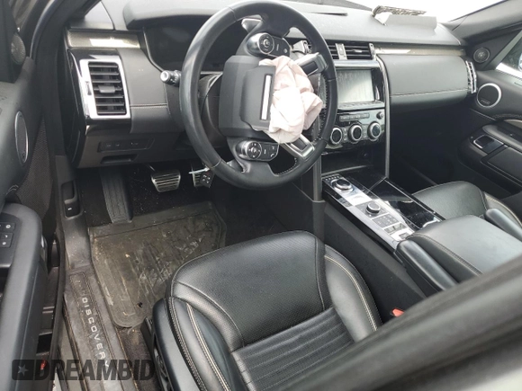 2018 Land Rover Discovery HSE Luxury with VIN SALRT2RV3JA072873, listed as a Copart auction lot 59474184 with 103,783 mi miles and Salvage Title. Bid and sale history available at carsss.com. Image 8.