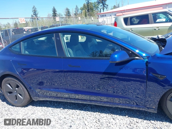 2023 Tesla Model 3 z VIN 5YJ3E1EA9PF639141, wystawiony jako IAAI lot #42167773 z przebiegiem 57 459 mil mil oraz . Historia ofert i sprzedaży dostępna na DreamBid. Obrazek 13.
