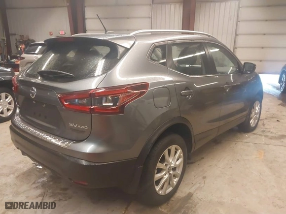 2020 Nissan Rogue Sport S with VIN JN1BJ1CW2LW379275, listed as a IAAI auction lot 41686820 with 34,091 mi miles. Bid and sale history available at carsss.com. Image 4.