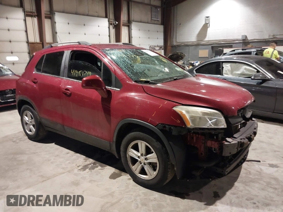 2015 Chevrolet Trax LT with VIN KL7CJLSB5FB264514, listed as a IAAI auction lot 41451749 with 68,864 mi miles. Bid and sale history available at carsss.com. Image 1.