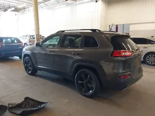 2018 Jeep Cherokee Latitude с VIN 1C4PJMCX8JD526558, выставлен на аукционе IAAI как лот 42396415 с пробегом 81 049 миль миль и . История ставок и продаж доступна на DreamBid. Изображение 3.