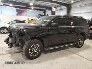 2023 Ford Expedition XLT с VIN 1FMJU1J82PEA52810, выставлен на аукционе Copart как лот 41684885 с пробегом Не указан миль и Списание • Salvage title. История ставок и продаж доступна на DreamBid. Изображение 1.