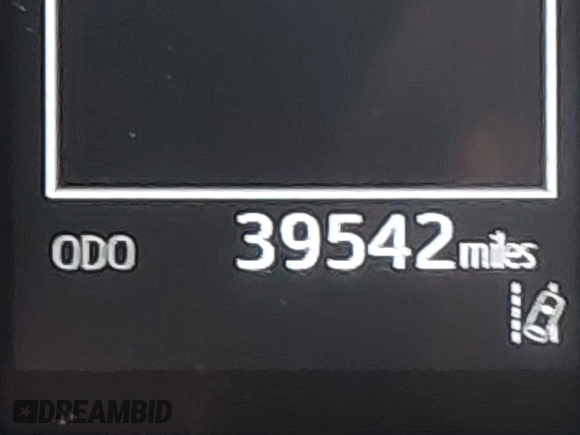 2023 Toyota Camry SE z VIN 4T1G11AKXPU747251, wystawiony jako IAAI lot #42388819 z przebiegiem 39 542 mil mil oraz . Historia ofert i sprzedaży dostępna na DreamBid. Obrazek 15.