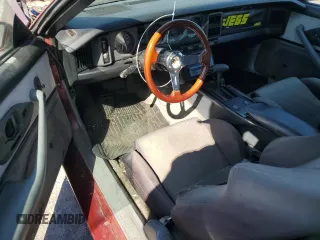 1990 Pontiac Firebird с VIN 1G2FS23T2LL206191, выставлен на аукционе Copart как лот 76175064 с пробегом 103 903 миль миль и Списание • Salvage title. История ставок и продаж доступна на DreamBid. Изображение 8.