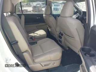 2022 Honda Pilot Touring 7-Passenger z VIN 5FNYF5H67NB027356, wystawiony jako IAAI lot #42080323 z przebiegiem 56 826 mil mil oraz . Historia ofert i sprzedaży dostępna na DreamBid. Obrazek 8.