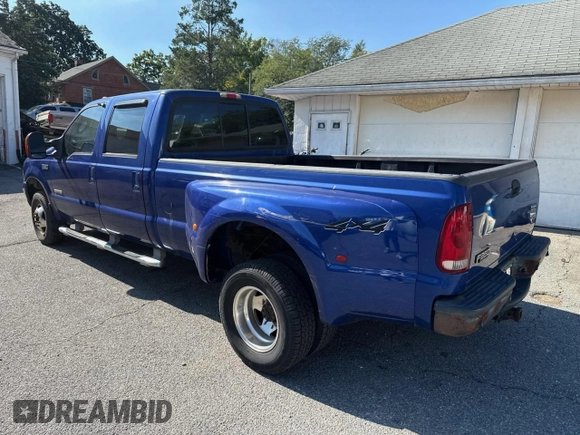 2003 Ford F-350 XL with VIN 1FTWW33P23EC02154, listed as a Copart auction lot 74262214 with 260,336 mi miles and Clean Title. Bid and sale history available at DreamBid. Image 3.