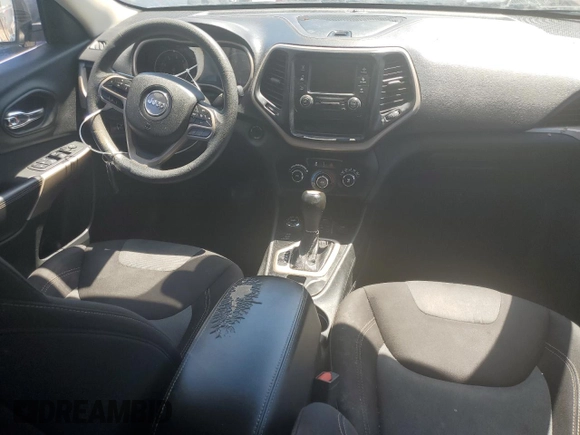 2018 Jeep Cherokee Latitude with VIN 1C4PJMCB1JD533288, listed as a Copart auction lot 86869514 with 181,141 mi miles and Clean title. Bid and sale history available at DreamBid. Image 8.