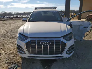 2024 Audi Q5 Premium with VIN WA1ABAFYXR2089184, listed as a Copart auction lot 82797764 with 0 mi miles and Salvage Title. Bid and sale history available at carsss.com. Image 5.