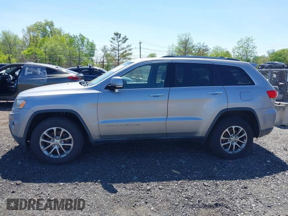 2014 Jeep Grand Cherokee Limited with VIN 1C4RJFBG4EC546307, listed as a IAAI auction lot 42168995 with 199,538 mi miles. Bid and sale history available at carsss.com. Image 14.