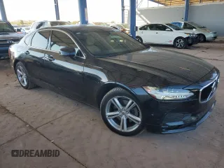 2017 Volvo S90 Momentum z VIN YV1102AK3H1006357, wystawiony jako Copart lot #43386755 z przebiegiem 129 043 mil mil oraz Tytuł czysty. Historia ofert i sprzedaży dostępna na DreamBid. Obrazek 4.