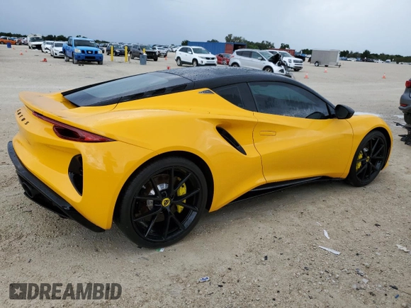 2024 Lotus Emira First Edition z VIN SCCLEKAXXRHB11497, wystawiony jako Copart lot #69382294 z przebiegiem 257 mil mil oraz Szkody całkowita. Historia ofert i sprzedaży dostępna na DreamBid. Obrazek 3.