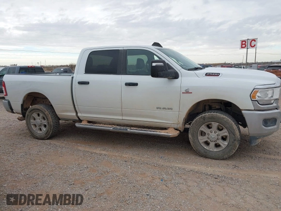 2023 Ram 2500 Big Horn with VIN 3C6UR5DL7PG587769, listed as a IAAI auction lot 41300388 with 33,384 mi miles. Bid and sale history available at carsss.com. Image 13.