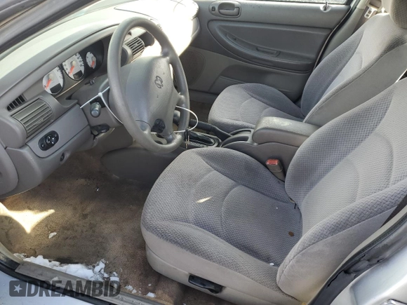 2004 Dodge Stratus SE z VIN 1B3EL36T54N343431, wystawiony jako Copart lot #84961094 z przebiegiem 198 344 mil mil oraz Szkoda całkowita • Salvage title. Historia ofert i sprzedaży dostępna na DreamBid. Obrazek 7.