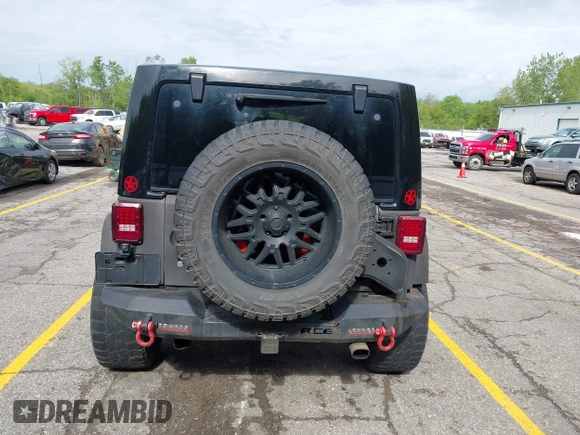 2014 Jeep Wrangler Unlimited Sahara с VIN 1C4BJWEG0EL248401, выставлен на аукционе IAAI как лот 42306970 с пробегом 134 904 миль миль и . История ставок и продаж доступна на DreamBid. Изображение 16.