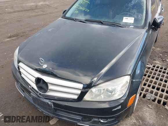 2011 Mercedes-Benz C 300 Sport with VIN WDDGF8BB9BR157119, listed as a IAAI auction lot 41508180 with Not Provided miles and . Bid and sale history available at carsss.com. Image 6.