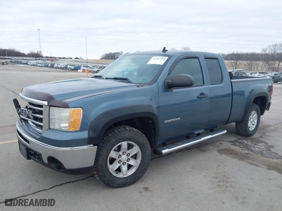 2011 GMC Sierra 1500 SLE with VIN 1GTR2VE38BZ425384, listed as a IAAI auction lot 41297799 with 192,192 mi miles. Bid and sale history available at carsss.com. Image 18.
