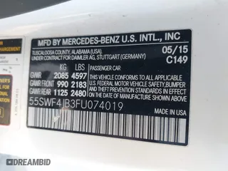 2015 Mercedes-Benz C-Class C 300 with VIN 55SWF4JB3FU074019, listed as a IAAI auction lot 40774389 with 104,091 mi miles. Bid and sale history available at carsss.com. Image 9.