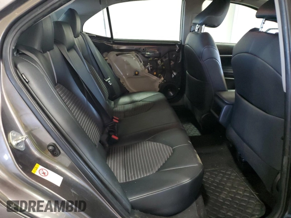 2019 Toyota Camry LE with VIN 4T1B11HK3KU686429, listed as a Copart auction lot 46330825 with 116,030 mi miles and Salvage Title. Bid and sale history available at carsss.com. Image 10.