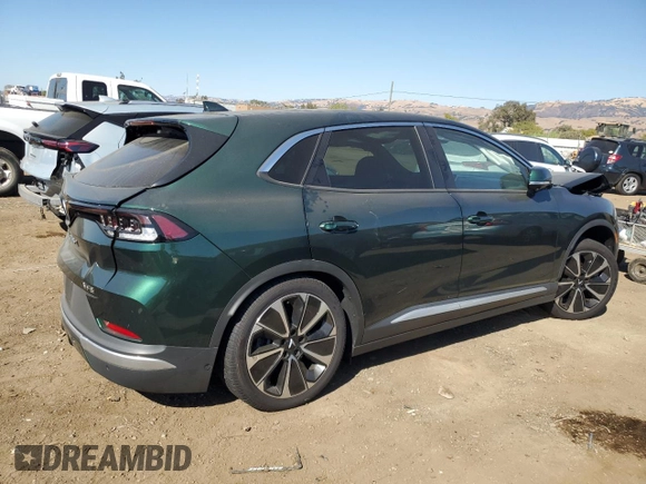 2024 VinFast VF 8 Plus с VIN RLLV1AFA7RH004592, выставлен на аукционе Copart как лот 73484704 с пробегом 3 158 миль миль и Списание • Salvage title. История ставок и продаж доступна на DreamBid. Изображение 3.